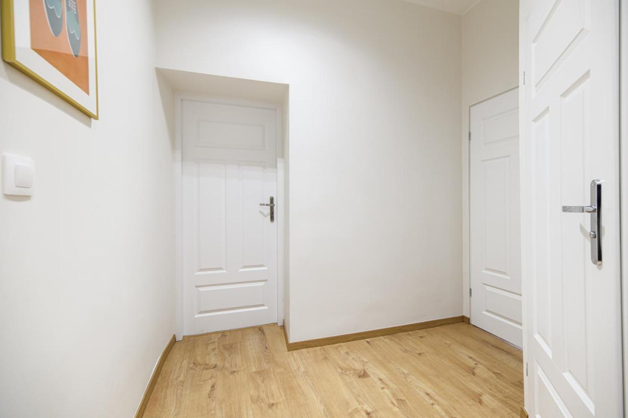 Native Apartments Zulawskiego 8 Krakow Bagian luar foto